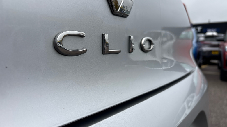 Renault Clio 1.0 TCe 90 Evolution 5dr Petrol Hatchback